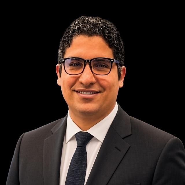 لماذا المجاملة الزائدة تؤذيك؟