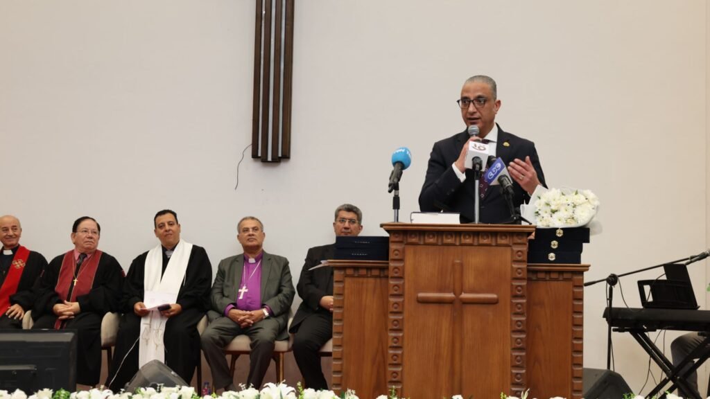IMG-20261028-WA0174-1024x576 محافظ الجيزة يشهد افتتاح الكنيسة الإنجيلية المشيخية بمدينة الشيخ زايد